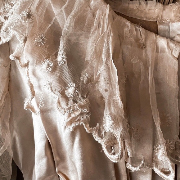 Antique 1830's Silk :Couture Wedding Gown Double Puff Sleeve Corset Bodice XXS - Picture 7 of 12